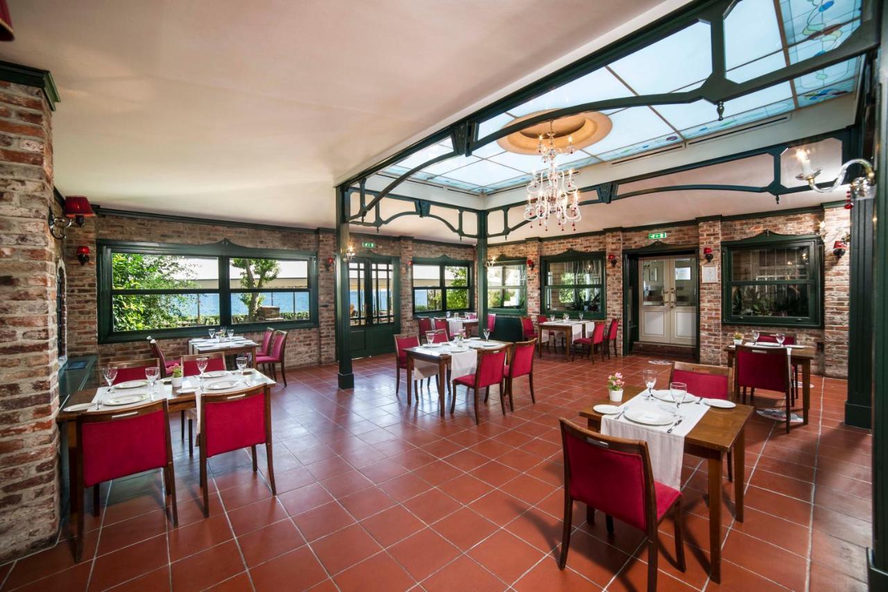 Radisson Hotel Istanbul Sultanahmet Bagian luar foto