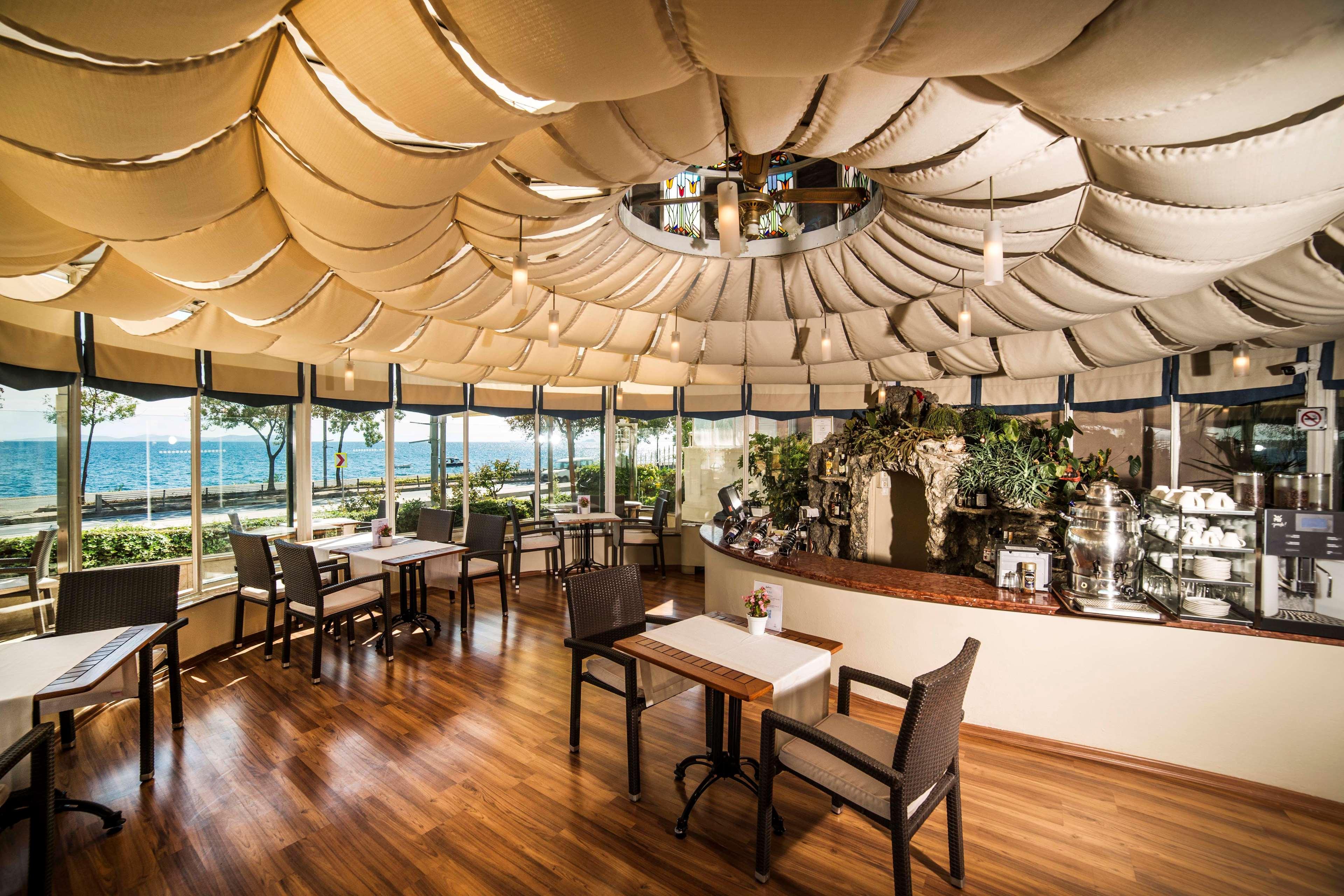 Radisson Hotel Istanbul Sultanahmet Bagian luar foto