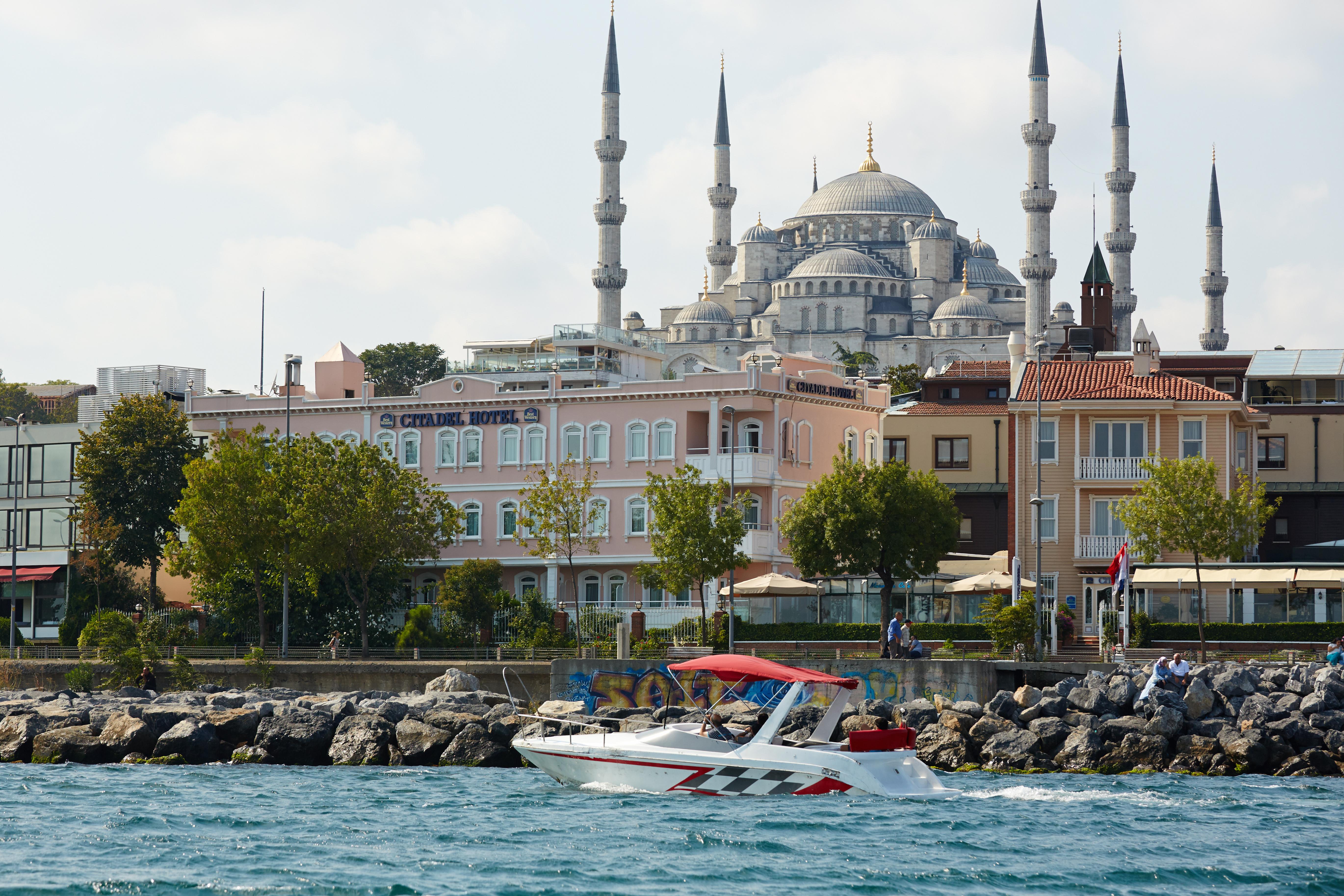 Radisson Hotel Istanbul Sultanahmet Bagian luar foto