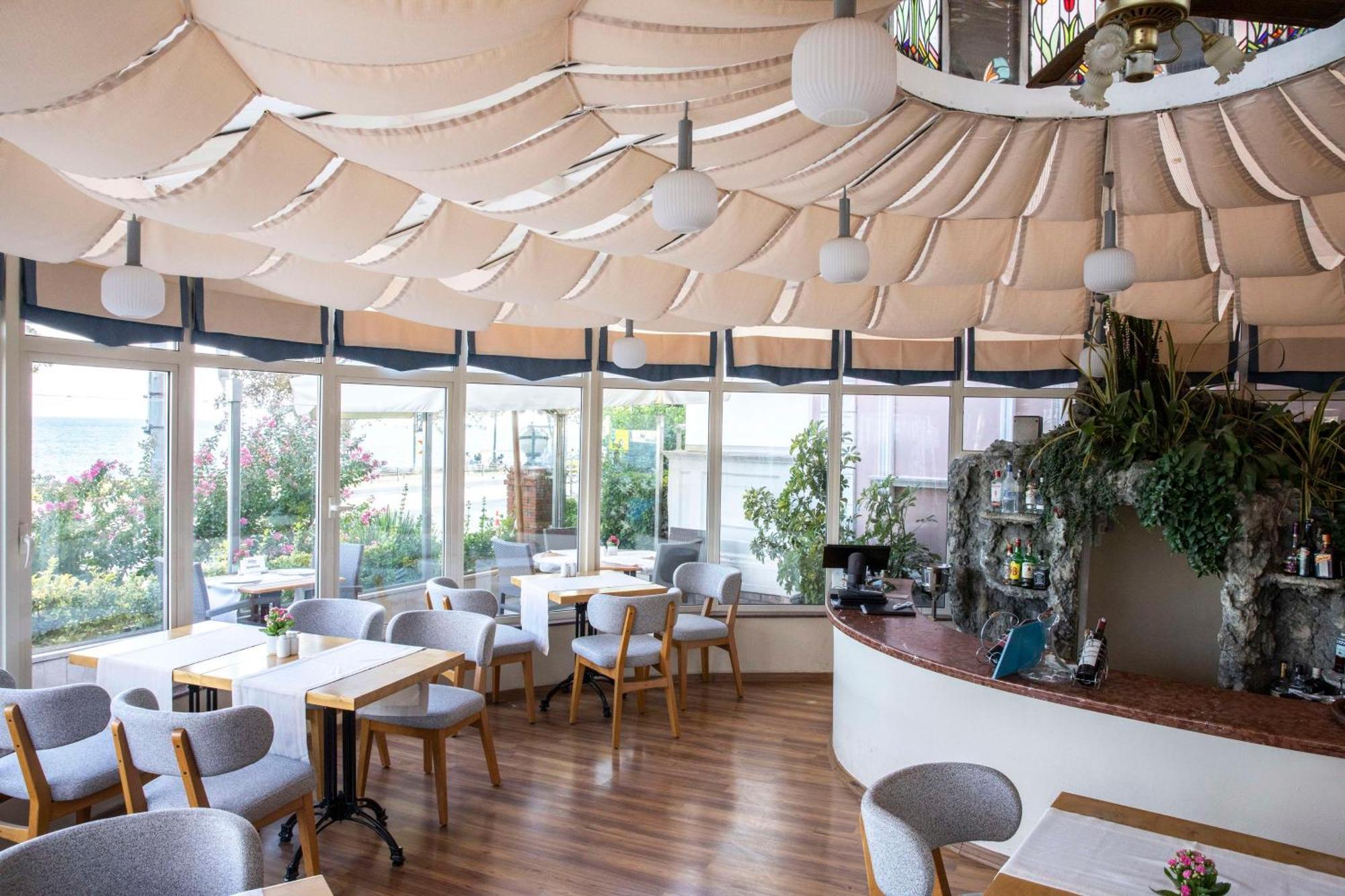 Radisson Hotel Istanbul Sultanahmet Bagian luar foto